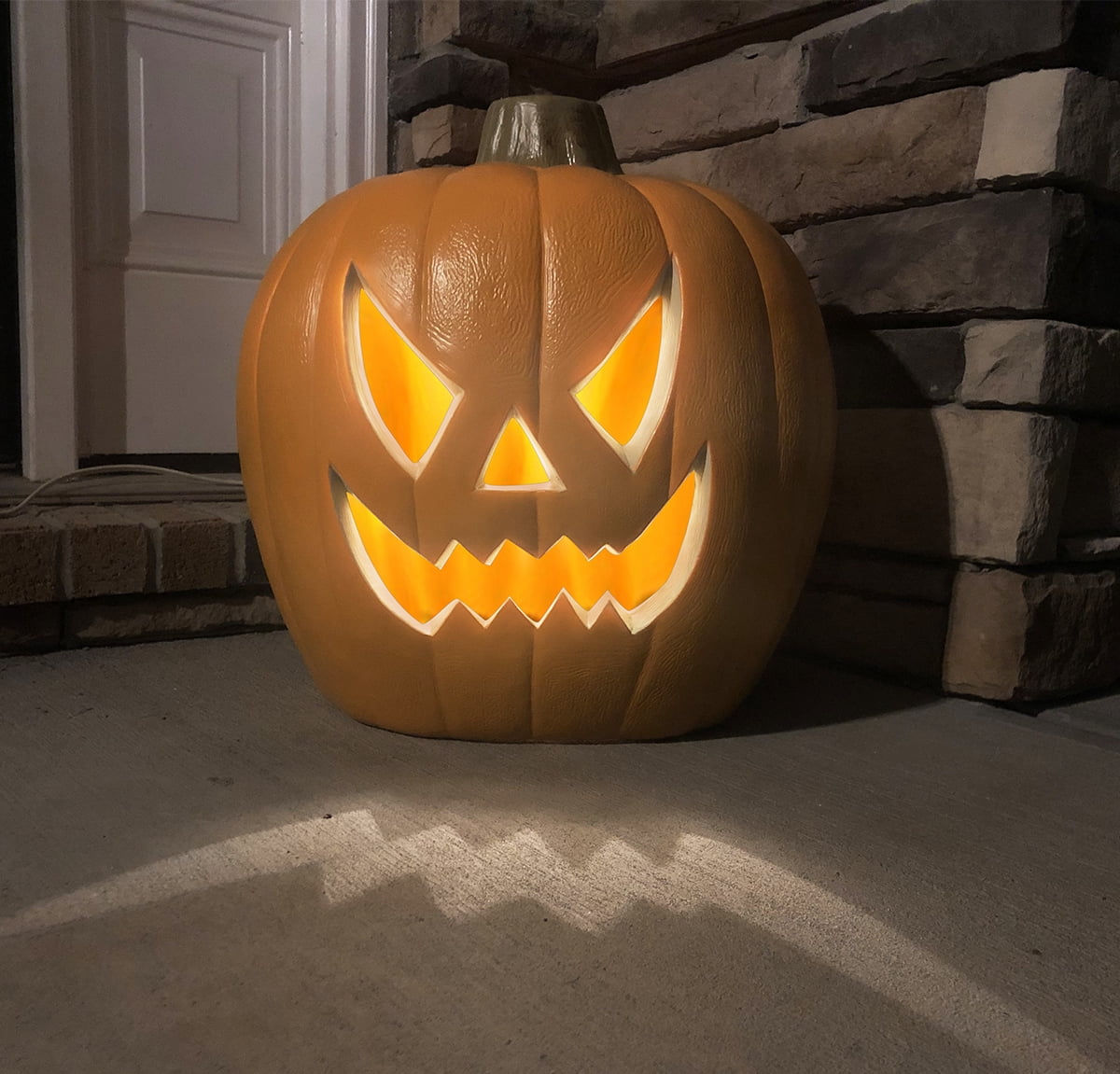 Gamexcel 21" Jack O Lantern Halloween Plastic Pumpkin Lights with Pre-lit LED Bulbs - Indoor/Outdoor Smile Face Decoration