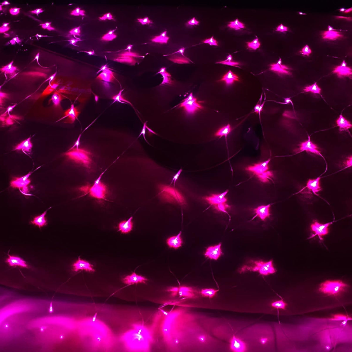 Garden Net Lights Battery Operated 4x6M 672LED Waterproof Net Mesh String Lights 8 Modes Fairy Lights for Indoor Outdoor Christmas Tree Bush Garden Backyard Décor