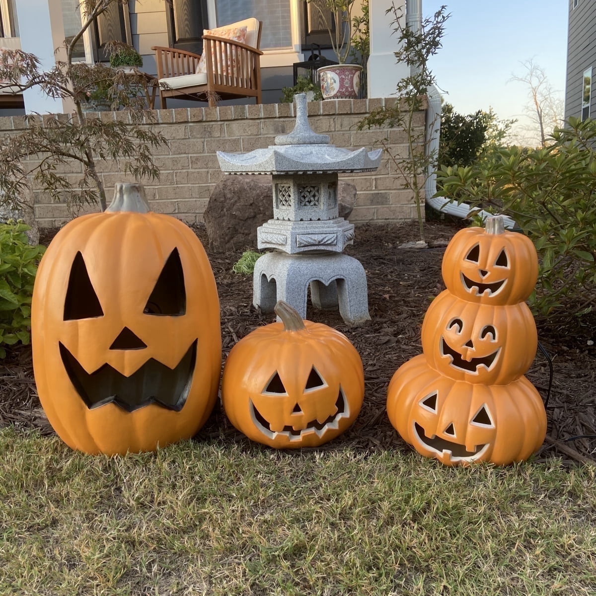 Gamexcel 10" + 14" Pre-Lit Jack O'Lanterns - Indoor/Outdoor Halloween Decorations for Party & Home, Lighted Pumpkin, 2 Pack, Orange