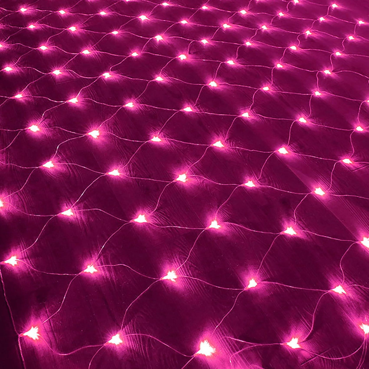 Garden Net Lights- Battery Operated 672 LED Waterproof Net Mesh Lights with 8 Modes- 6x4M Fairy String Lights for Outdoor Indoor Christmas Tree- Bush- Backyard- Garden- Party Décor.