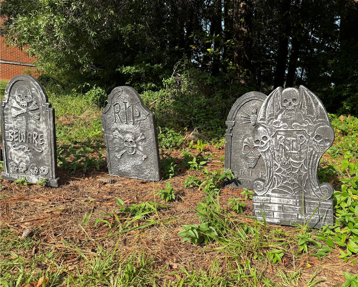 Halloween Foam RIP Graveyard Tombstones, 7Pack(3 x L-Size + 4 x XL-Size) Foam Tombstone for Halloween Party Outdoor Decorations