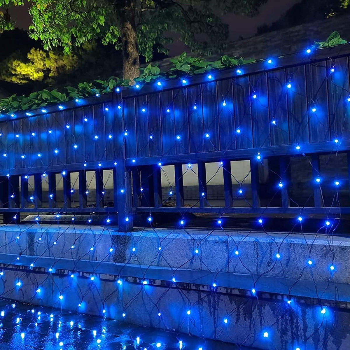 Garden Net Lights, Battery Operated 672 LED Waterproof Net Mesh Lights with 8 Modes, 6x4M Fairy String Lights for Outdoor Indoor Christmas Tree, Bush, Backyard, Garden, Party Décor
