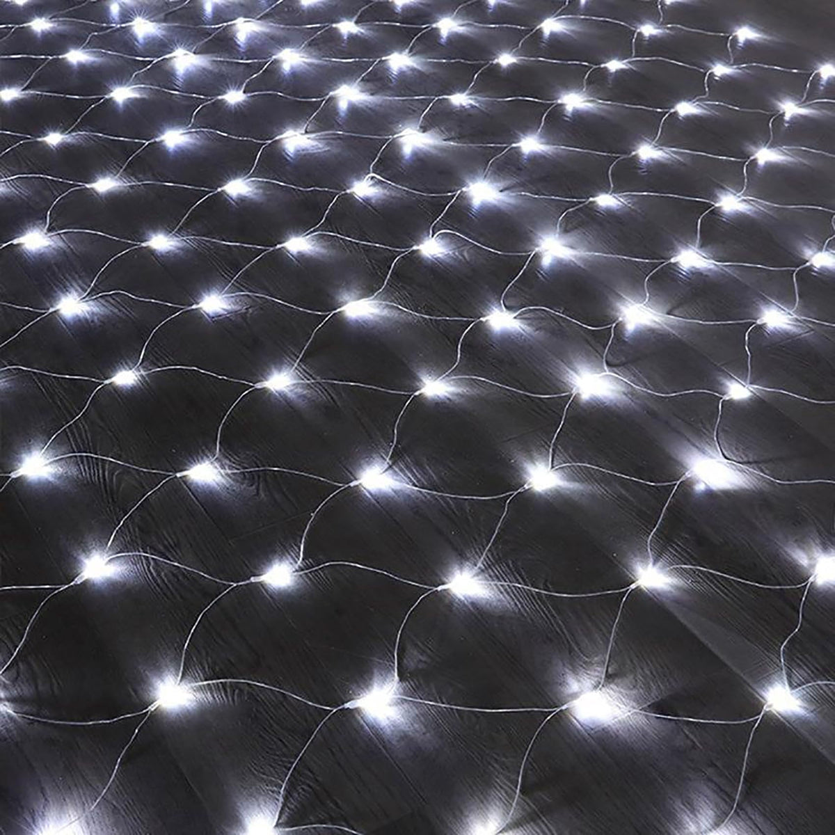 Garden Net Lights- Battery Operated 672 LED Waterproof Net Mesh Lights with 8 Modes- 6x4M Fairy String Lights for Outdoor Indoor Christmas Tree- Bush- Backyard- Garden- Party Décor.